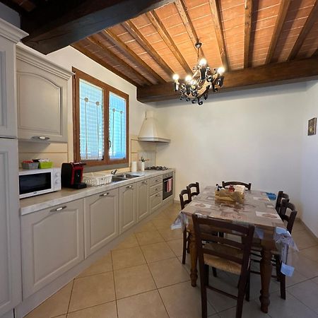 Colle Del Sole Guest House ลาสตรา อา ซินญา ภายนอก รูปภาพ