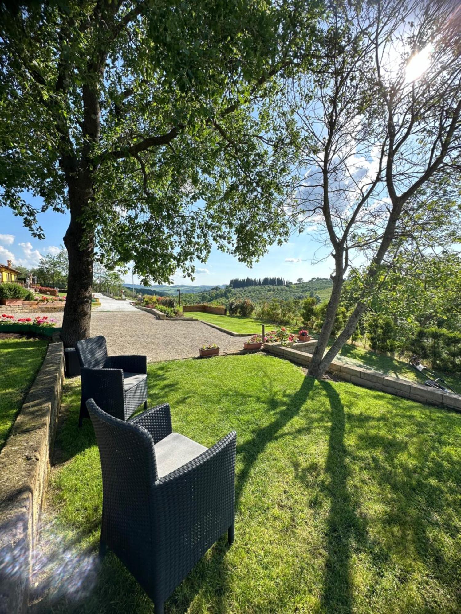Colle Del Sole Guest House ลาสตรา อา ซินญา ภายนอก รูปภาพ