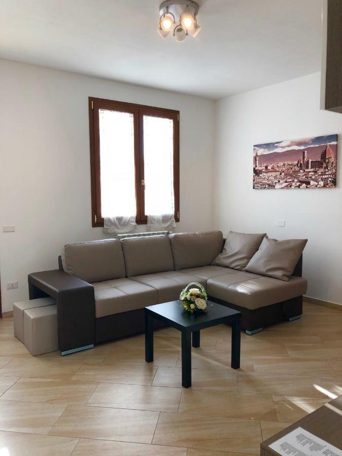 Colle Del Sole Guest House ลาสตรา อา ซินญา ภายนอก รูปภาพ