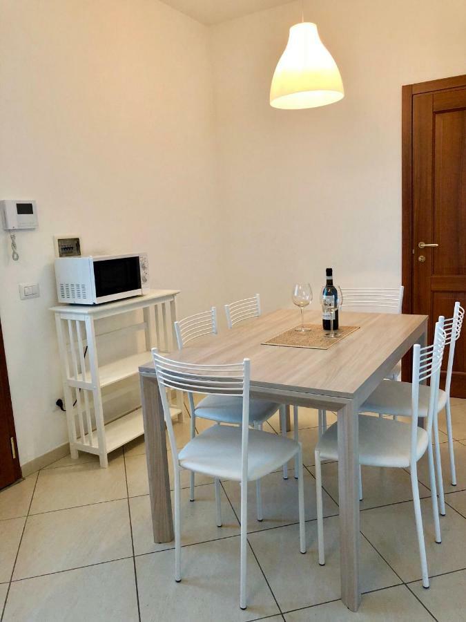 Colle Del Sole Guest House ลาสตรา อา ซินญา ภายนอก รูปภาพ
